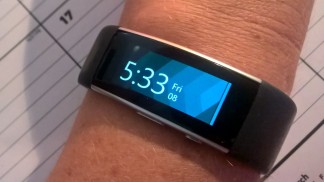 Microsoft Band 2 - wearing on wrist curved screen